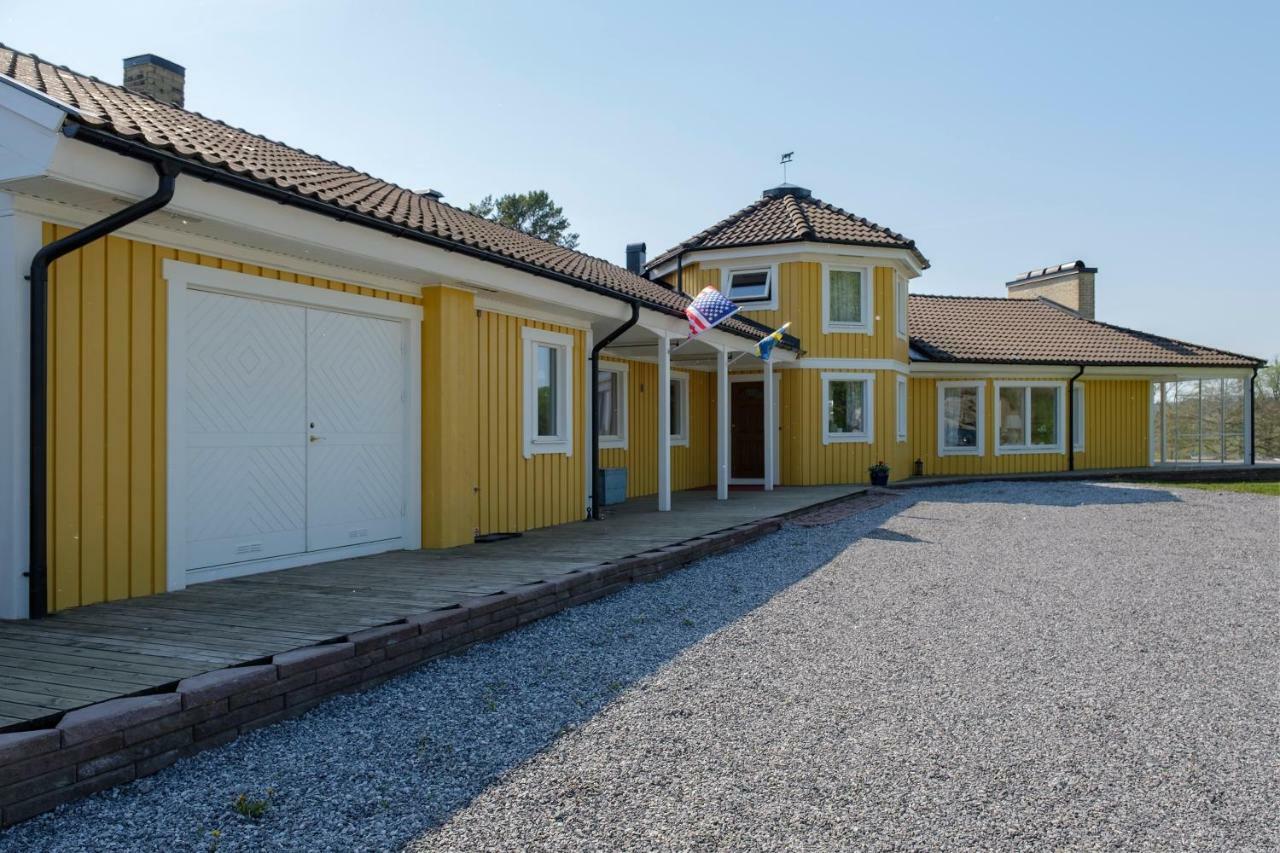 Skoenero Valdemarsvik Exterior photo
